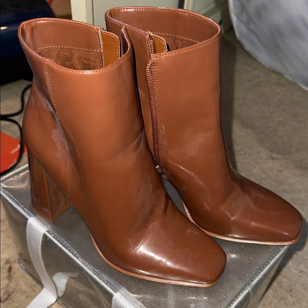 Elegant Brown Ankle Boots